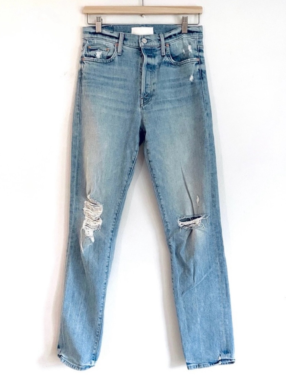 Mother The Huffy Skimp Rope's End Light Wash Distressed Straight Leg Jean Sz 27